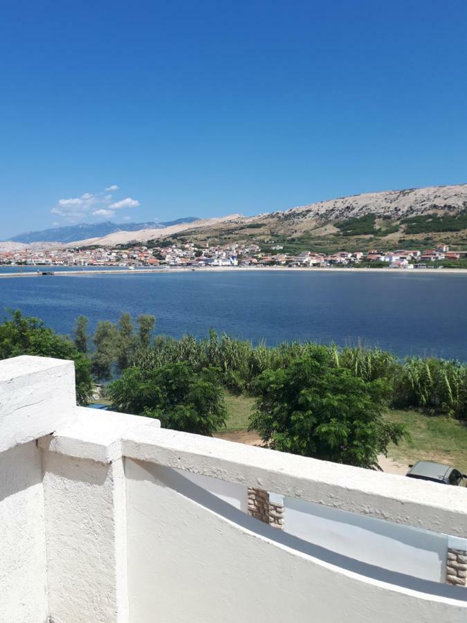 Apartmani Vuksanovic Pag Town Esterno foto